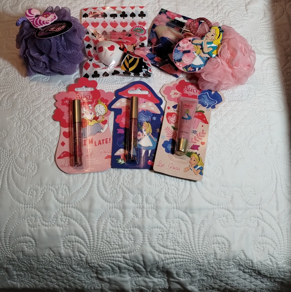 Alice In Wonderland Bundle